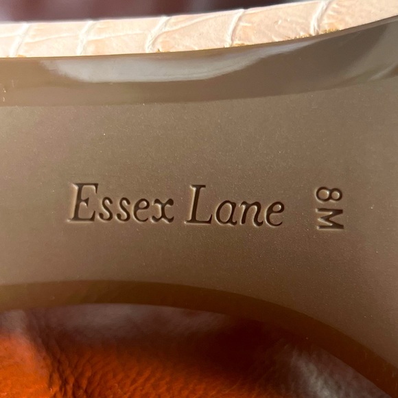 Essex Lane Pink Salmon Snakeskin Heels with Straps Comfortable Classy Size 8M - Picture 7 of 8